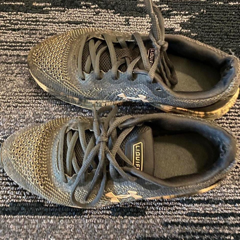 under armor sneakers